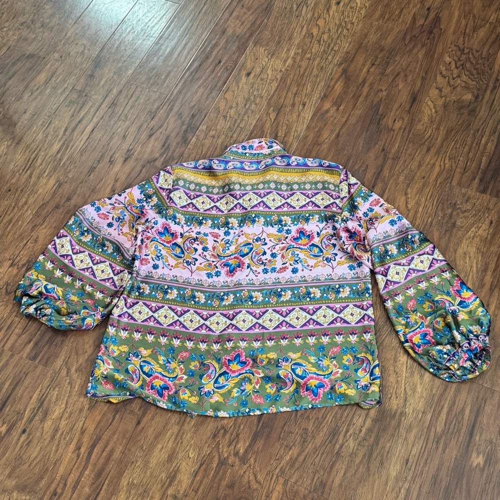 ZARA Satin Colorful Patterned Blouse Large - Picture 2 of 6
